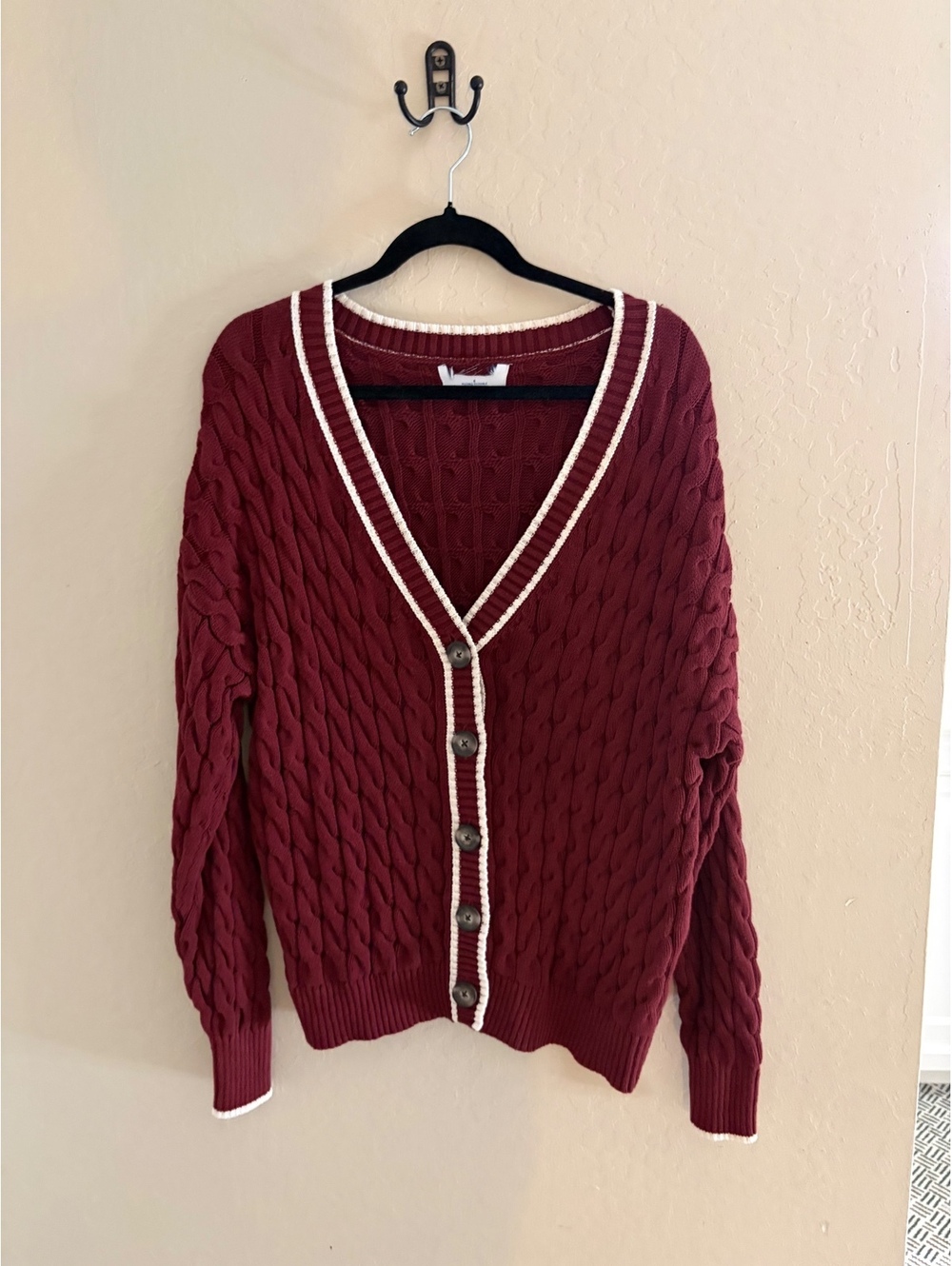 Old navy slouchy cable knit cardigan